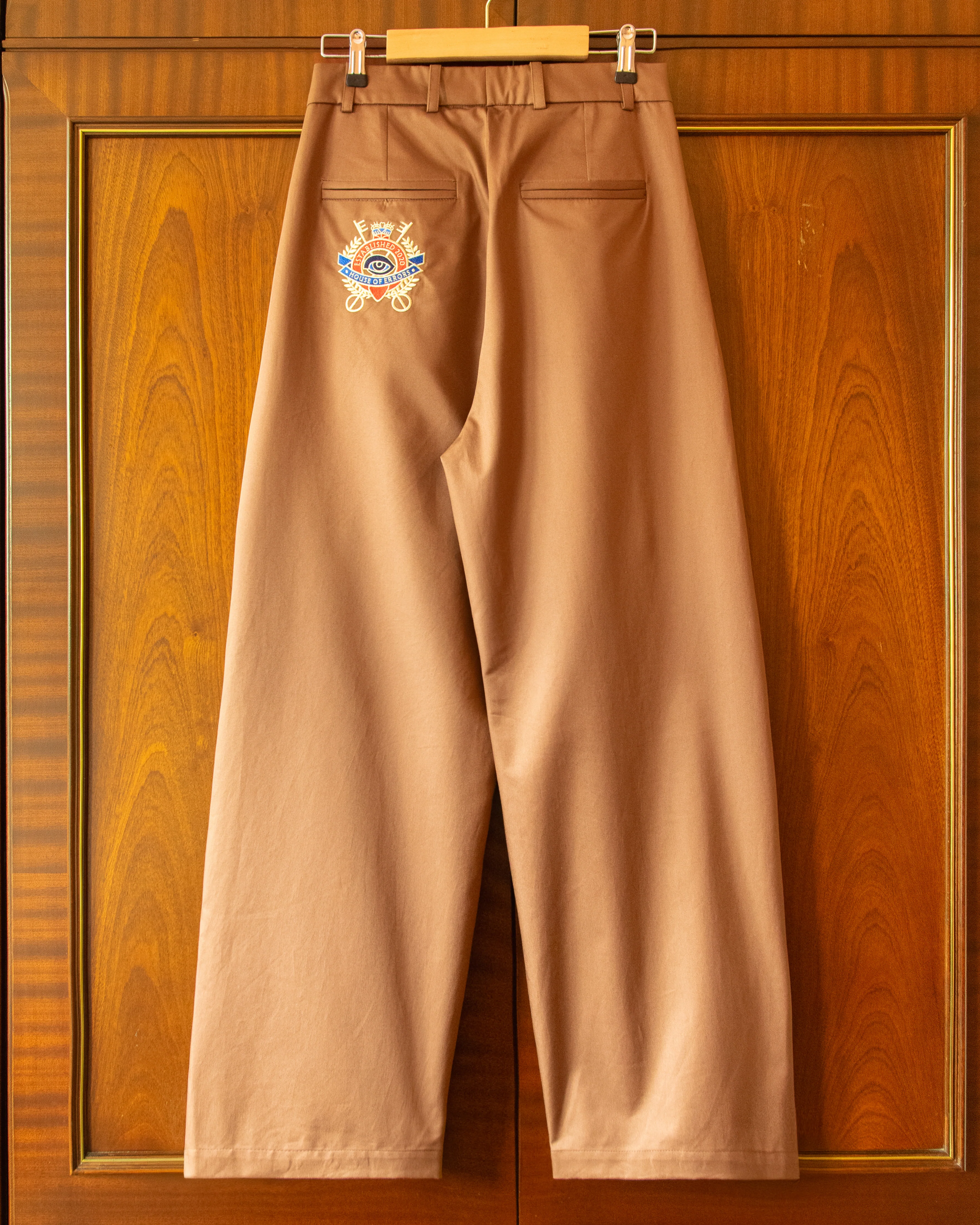 CROWN TROUSERS IN BROWN - Image 3